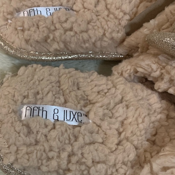 New Fifth &Luxe memory foam fuzzy reindeer slippers XL 10-11 - Picture 6 of 6